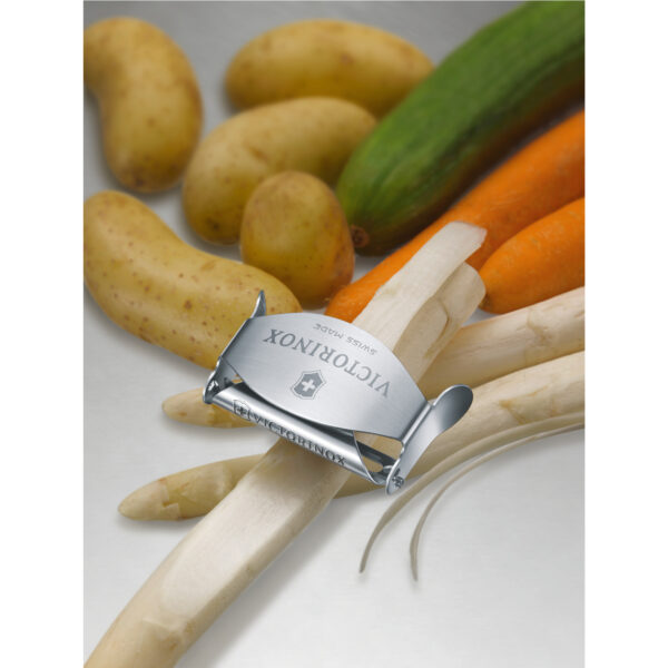 Peeler, Metal 7.6074