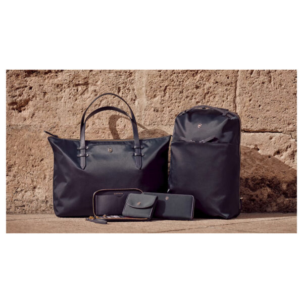 Victoria 2.0 Continental Wallet, Deep Lake