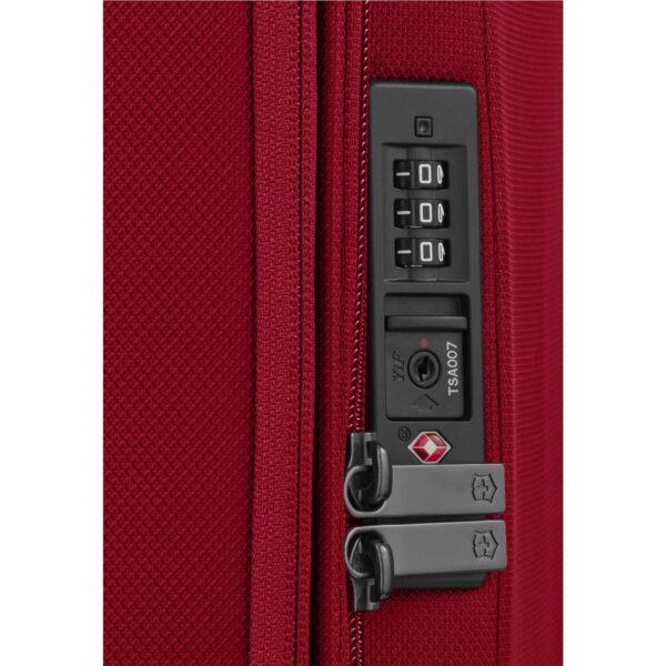 Connex, Medium Softside Case, Red