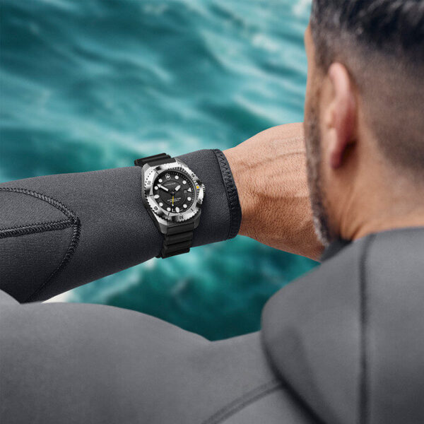 Dive Pro Quartz Steel Black
