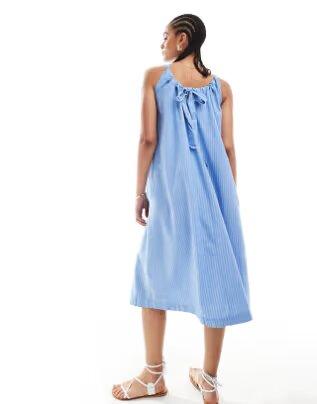 Vero Moda Tall cotton ruched neck maxi dress, Light Blue, Small