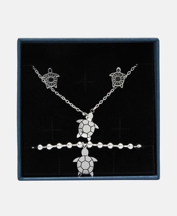 Amelia Parker Set of Necklace, Bracelet and Earrings Silver