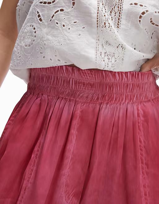 Topshop co-ord satin longline pull on short in pink. Size: UK8