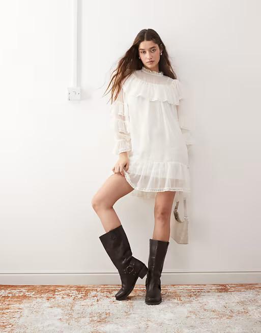 Miss Selfridge Chiffon frill smock dress in Ivory. Size: UK 8