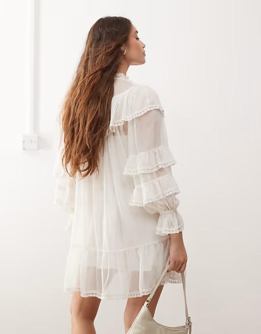 Miss Selfridge Chiffon frill smock dress in Ivory. Size: UK 8