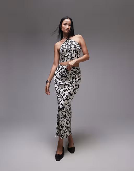 Topshop co-ord satin maxi skirt in mono floral. Size: UK 8