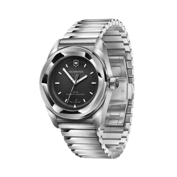 Concept One Solar, Steel