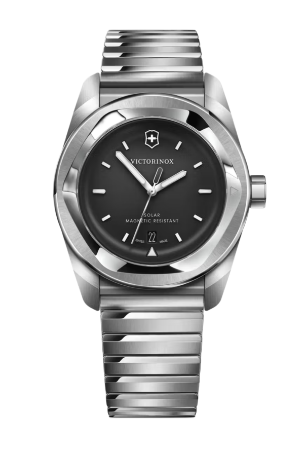 Concept One Solar, Steel